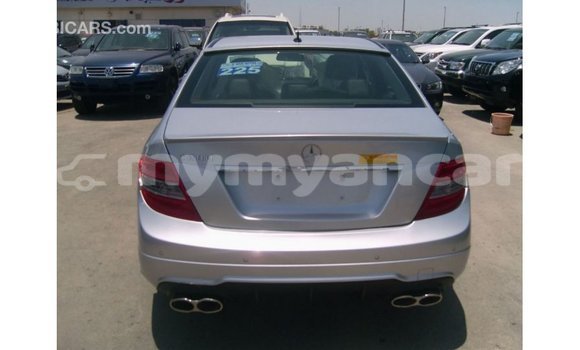 Buy Import Mercedes-Benz 190 (W201) Other Car in Import - Dubai in Ayeyarwady Buy Import Mercedes-Benz 190 (W201) Other Car in Import - Dubai in Ayeyarwady