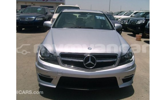 Buy Import Mercedes-Benz 190 (W201) Other Car in Import - Dubai in Ayeyarwady Buy Import Mercedes-Benz 190 (W201) Other Car in Import - Dubai in Ayeyarwady