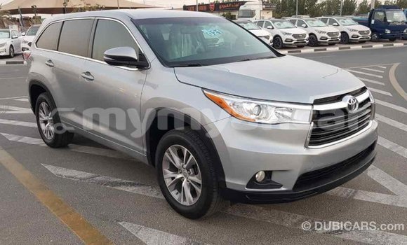 Buy Import Toyota Highlander Other Car in Import - Dubai in Ayeyarwady Buy Import Toyota Highlander Other Car in Import - Dubai in Ayeyarwady