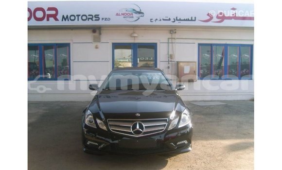 သွင်းကုန် Mercedes-Benz 250 Black ကား Import - Dubai Ayeyarwady သွင်းကုန် Mercedes-Benz 250 Black ကား Import - Dubai Ayeyarwady