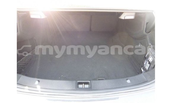 သွင်းကုန် Mercedes-Benz 250 Black ကား Import - Dubai Ayeyarwady သွင်းကုန် Mercedes-Benz 250 Black ကား Import - Dubai Ayeyarwady