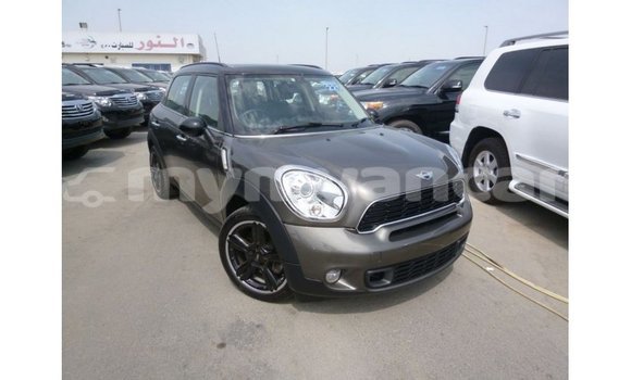 Acheter Import Voiture Mini Cooper Marron à Import - Dubai, #<Region:0x000000000c5121b8>