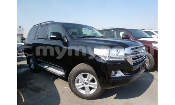 သွင်းကုန် Toyota Land Cruiser Black ကား Import - Dubai Ayeyarwady သွင်းကုန် Toyota Land Cruiser Black ကား Import - Dubai Ayeyarwady