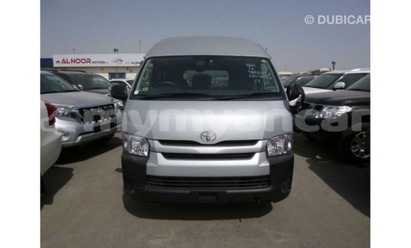 Buy Import Toyota Hiace Other Car in Import - Dubai in Ayeyarwady Buy Import Toyota Hiace Other Car in Import - Dubai in Ayeyarwady