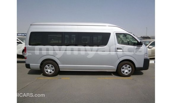 Buy Import Toyota Hiace Other Car in Import - Dubai in Ayeyarwady Buy Import Toyota Hiace Other Car in Import - Dubai in Ayeyarwady