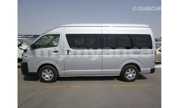 Buy Import Toyota Hiace Other Car in Import - Dubai in Ayeyarwady Buy Import Toyota Hiace Other Car in Import - Dubai in Ayeyarwady