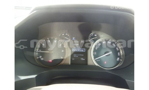 သွင်းကုန် Toyota Prado White ကား Import - Dubai Ayeyarwady သွင်းကုန် Toyota Prado White ကား Import - Dubai Ayeyarwady