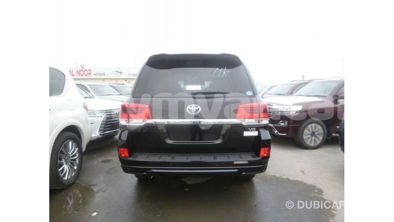 Big with watermark toyota land cruiser ayeyarwady import dubai 2251