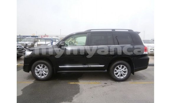 Buy Import Toyota Land Cruiser Black Car in Import - Dubai in Ayeyarwady Buy Import Toyota Land Cruiser Black Car in Import - Dubai in Ayeyarwady