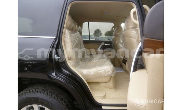 Buy Import Toyota Land Cruiser Black Car in Import - Dubai in Ayeyarwady Buy Import Toyota Land Cruiser Black Car in Import - Dubai in Ayeyarwady