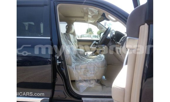 သွင်းကုန် Toyota Land Cruiser Blue ကား Import - Dubai Ayeyarwady သွင်းကုန် Toyota Land Cruiser Blue ကား Import - Dubai Ayeyarwady