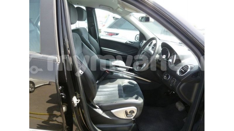 Big with watermark mercedes benz 190 w201 ayeyarwady import dubai 2260