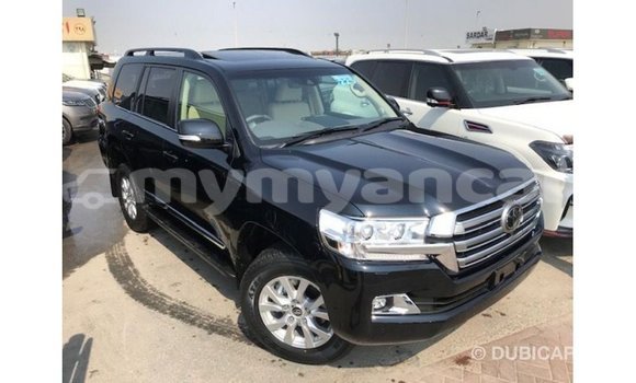 သွင်းကုန် Toyota Land Cruiser Black ကား Import - Dubai Ayeyarwady သွင်းကုန် Toyota Land Cruiser Black ကား Import - Dubai Ayeyarwady