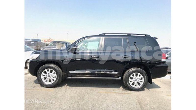 Big with watermark toyota land cruiser ayeyarwady import dubai 2266