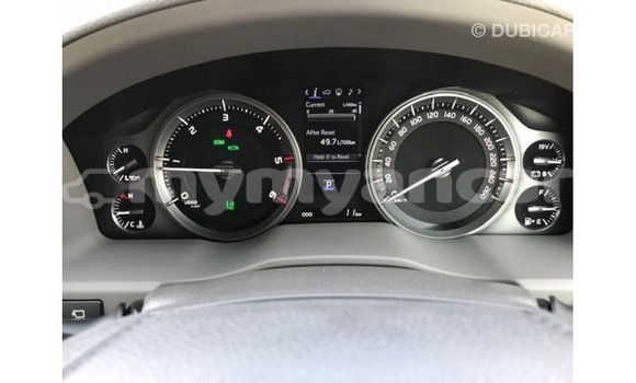 သွင်းကုန် Toyota Land Cruiser Black ကား Import - Dubai Ayeyarwady သွင်းကုန် Toyota Land Cruiser Black ကား Import - Dubai Ayeyarwady