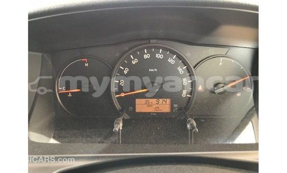 သွင်းကုန် Toyota Hiace White ကား Import - Dubai Ayeyarwady သွင်းကုန် Toyota Hiace White ကား Import - Dubai Ayeyarwady