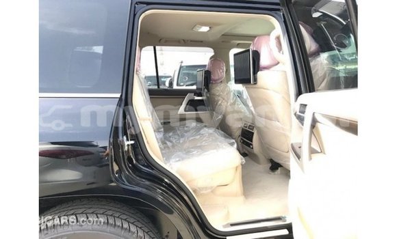 Acheter Import Voiture Toyota Land Cruiser Noir à Import - Dubai, #<Region:0x000000000c5121b8> Acheter Import Voiture Toyota Land Cruiser Noir à Import - Dubai, #<Region:0x000000000c5121b8>