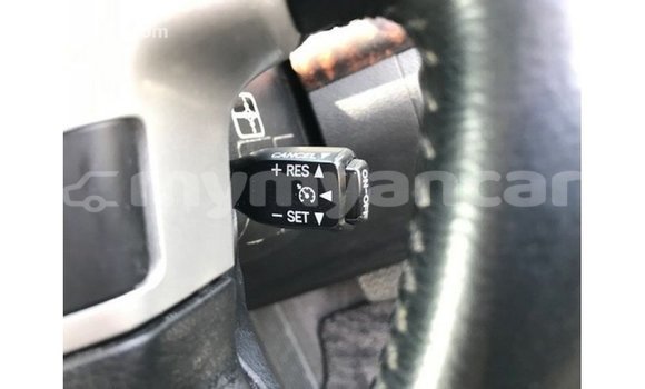 Acheter Import Voiture Toyota Land Cruiser Blanc à Import - Dubai, #<Region:0x000000000c5121b8> Acheter Import Voiture Toyota Land Cruiser Blanc à Import - Dubai, #<Region:0x000000000c5121b8>