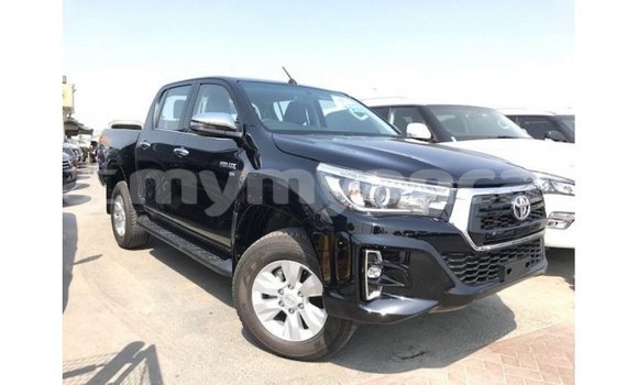 သွင်းကုန် Toyota Hilux Black ကား Import - Dubai Ayeyarwady သွင်းကုန် Toyota Hilux Black ကား Import - Dubai Ayeyarwady