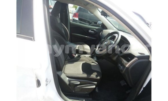 Acheter Import Voiture Jeep Cherokee Blanc à Import - Dubai, #<Region:0x000000000c5121b8> Acheter Import Voiture Jeep Cherokee Blanc à Import - Dubai, #<Region:0x000000000c5121b8>