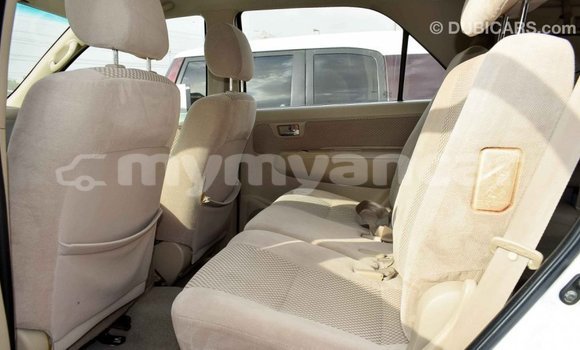 Acheter Import Voiture Toyota Fortuner Blanc à Import - Dubai, #<Region:0x000000000c5121b8> Acheter Import Voiture Toyota Fortuner Blanc à Import - Dubai, #<Region:0x000000000c5121b8>