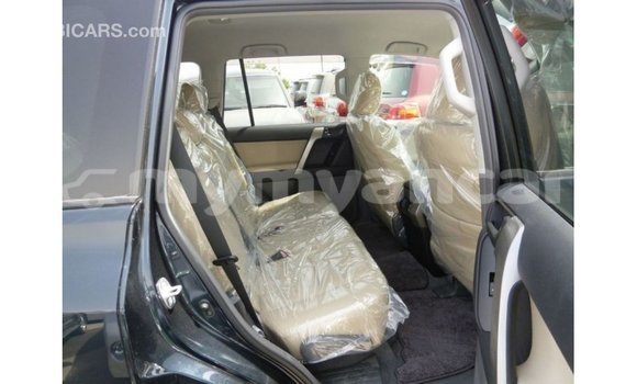 သွင်းကုန် Toyota Prado Blue ကား Import - Dubai Ayeyarwady သွင်းကုန် Toyota Prado Blue ကား Import - Dubai Ayeyarwady