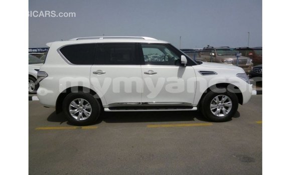 သွင်းကုန် Nissan Patrol White ကား Import - Dubai Ayeyarwady သွင်းကုန် Nissan Patrol White ကား Import - Dubai Ayeyarwady