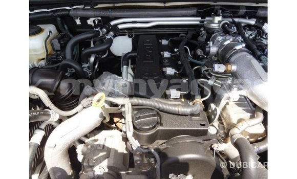 သွင်းကုန် Toyota Prado White ကား Import - Dubai Ayeyarwady သွင်းကုန် Toyota Prado White ကား Import - Dubai Ayeyarwady