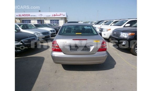 Buy Import Mercedes-Benz 200 Other Car in Import - Dubai in Ayeyarwady Buy Import Mercedes-Benz 200 Other Car in Import - Dubai in Ayeyarwady
