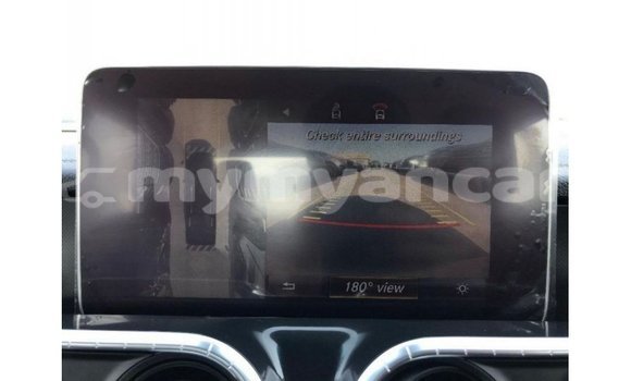 သွင်းကုန် Mercedes-Benz 250 Black ကား Import - Dubai Ayeyarwady သွင်းကုန် Mercedes-Benz 250 Black ကား Import - Dubai Ayeyarwady