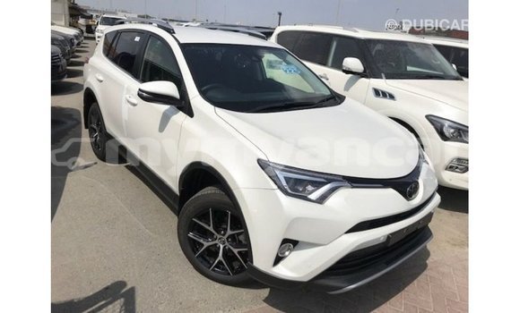 သွင်းကုန် Toyota 4Runner White ကား Import - Dubai Ayeyarwady သွင်းကုန် Toyota 4Runner White ကား Import - Dubai Ayeyarwady