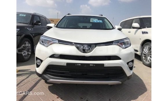 သွင်းကုန် Toyota 4Runner White ကား Import - Dubai Ayeyarwady သွင်းကုန် Toyota 4Runner White ကား Import - Dubai Ayeyarwady