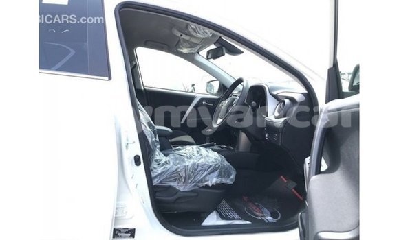 သွင်းကုန် Toyota 4Runner White ကား Import - Dubai Ayeyarwady သွင်းကုန် Toyota 4Runner White ကား Import - Dubai Ayeyarwady