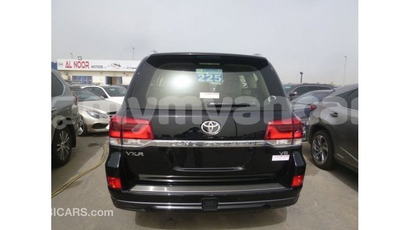 Big with watermark toyota land cruiser ayeyarwady import dubai 2308