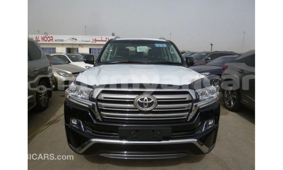သွင်းကုန် Toyota Land Cruiser Black ကား Import - Dubai Ayeyarwady သွင်းကုန် Toyota Land Cruiser Black ကား Import - Dubai Ayeyarwady