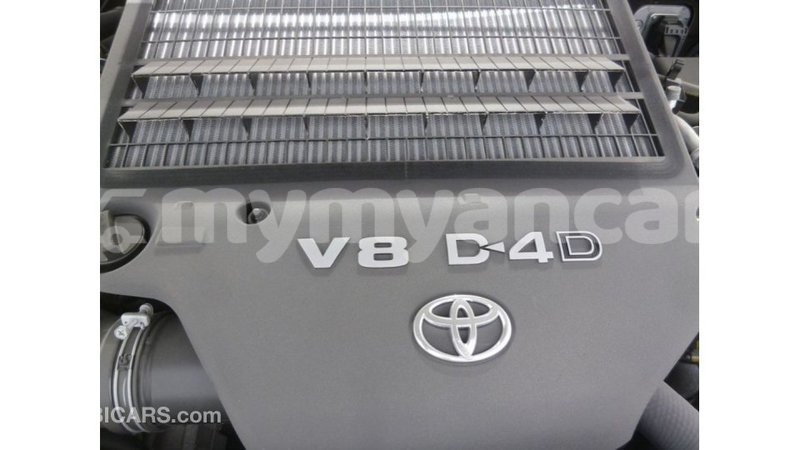 Big with watermark toyota land cruiser ayeyarwady import dubai 2308