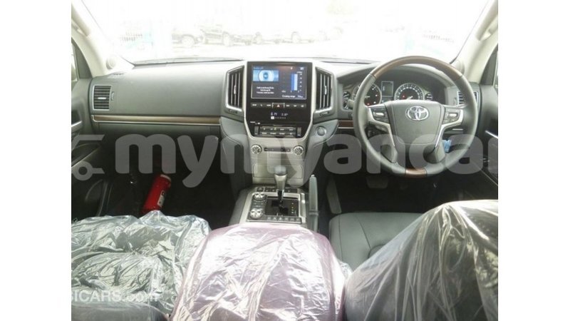 Big with watermark toyota land cruiser ayeyarwady import dubai 2309