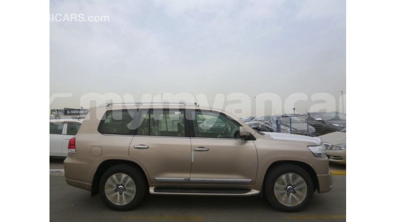 Big with watermark toyota land cruiser ayeyarwady import dubai 2309