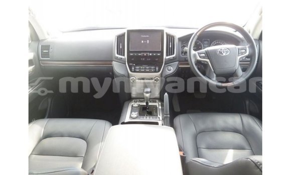 Buy Import Toyota Land Cruiser Black Car in Import - Dubai in Ayeyarwady Buy Import Toyota Land Cruiser Black Car in Import - Dubai in Ayeyarwady