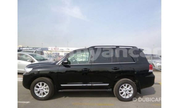 Buy Import Toyota Land Cruiser Black Car in Import - Dubai in Ayeyarwady Buy Import Toyota Land Cruiser Black Car in Import - Dubai in Ayeyarwady