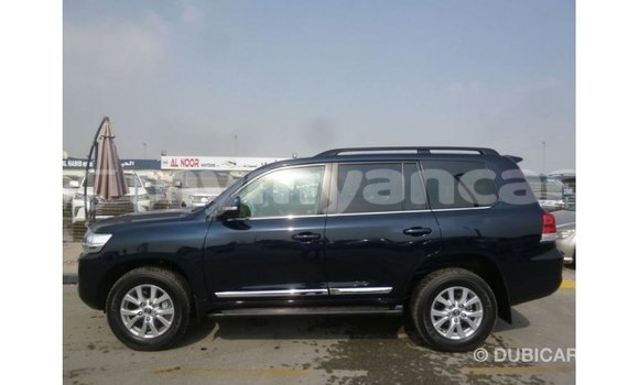 သွင်းကုန် Toyota Land Cruiser Blue ကား Import - Dubai Ayeyarwady သွင်းကုန် Toyota Land Cruiser Blue ကား Import - Dubai Ayeyarwady