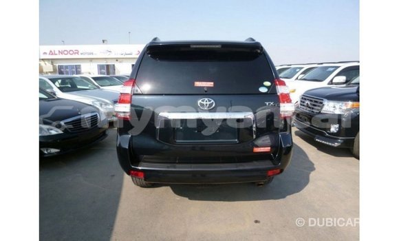သွင်းကုန် Toyota Prado Blue ကား Import - Dubai Ayeyarwady သွင်းကုန် Toyota Prado Blue ကား Import - Dubai Ayeyarwady