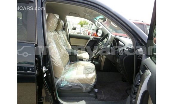 သွင်းကုန် Toyota Prado Blue ကား Import - Dubai Ayeyarwady သွင်းကုန် Toyota Prado Blue ကား Import - Dubai Ayeyarwady