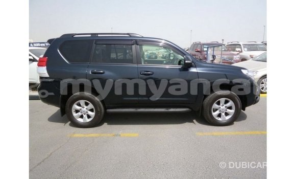 သွင်းကုန် Toyota Prado Blue ကား Import - Dubai Ayeyarwady သွင်းကုန် Toyota Prado Blue ကား Import - Dubai Ayeyarwady