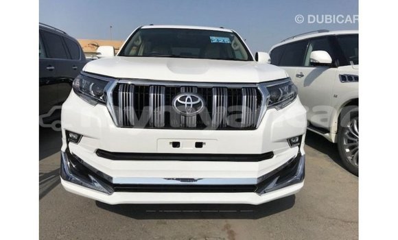 သွင်းကုန် Toyota Prado White ကား Import - Dubai Ayeyarwady သွင်းကုန် Toyota Prado White ကား Import - Dubai Ayeyarwady