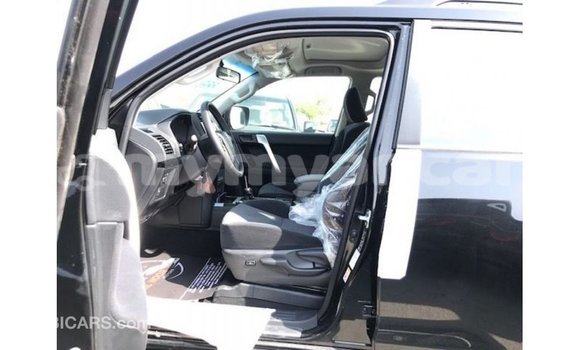 သွင်းကုန် Toyota Prado Black ကား Import - Dubai Ayeyarwady သွင်းကုန် Toyota Prado Black ကား Import - Dubai Ayeyarwady