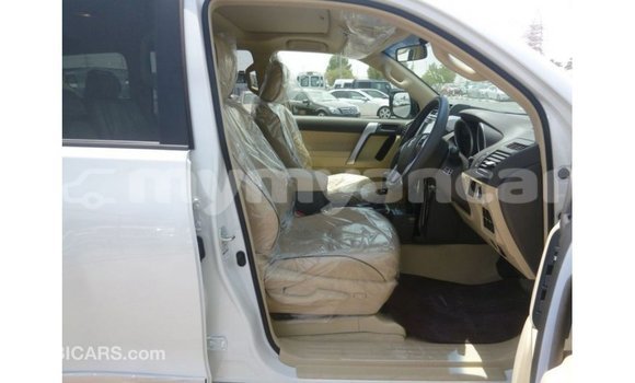 Acheter Import Voiture Toyota Prado Blanc à Import - Dubai, #<Region:0x000000000c5121b8> Acheter Import Voiture Toyota Prado Blanc à Import - Dubai, #<Region:0x000000000c5121b8>
