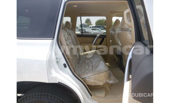 Acheter Import Voiture Toyota Prado Blanc à Import - Dubai, #<Region:0x000000000c5121b8> Acheter Import Voiture Toyota Prado Blanc à Import - Dubai, #<Region:0x000000000c5121b8>