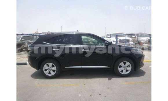 သွင်းကုန် Toyota Harrier Black ကား Import - Dubai Ayeyarwady သွင်းကုန် Toyota Harrier Black ကား Import - Dubai Ayeyarwady