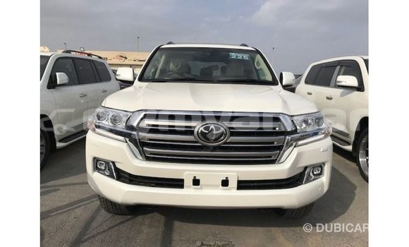Acheter Import Voiture Toyota Land Cruiser Blanc à Import - Dubai, #<Region:0x000000000c5121b8> Acheter Import Voiture Toyota Land Cruiser Blanc à Import - Dubai, #<Region:0x000000000c5121b8>